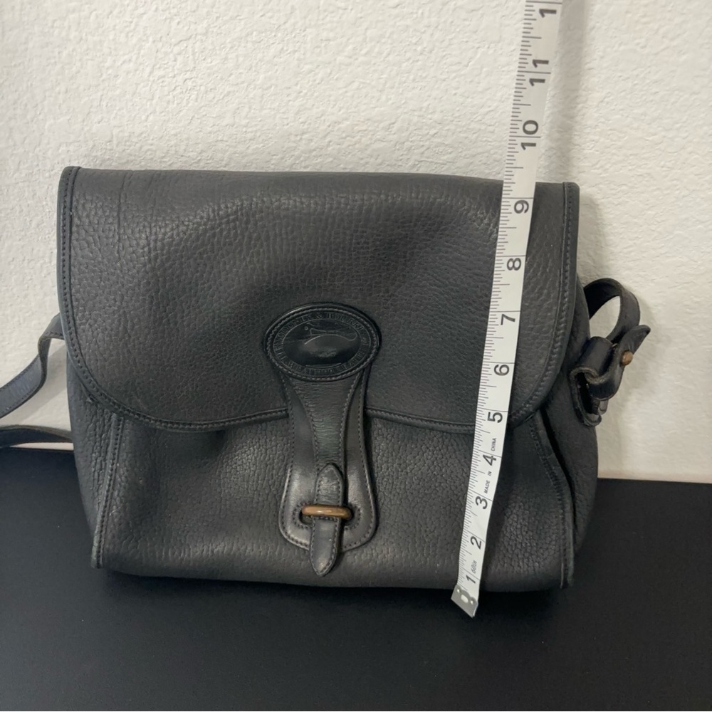 Black Vintage Dooney & Bourke crossbody - Picture 2 of 11